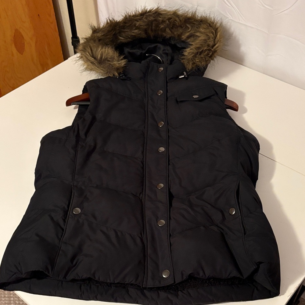Banana Republic Black Faux Fur Vest